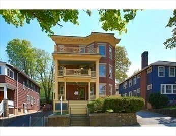 Building Photo - 104 Walnut St