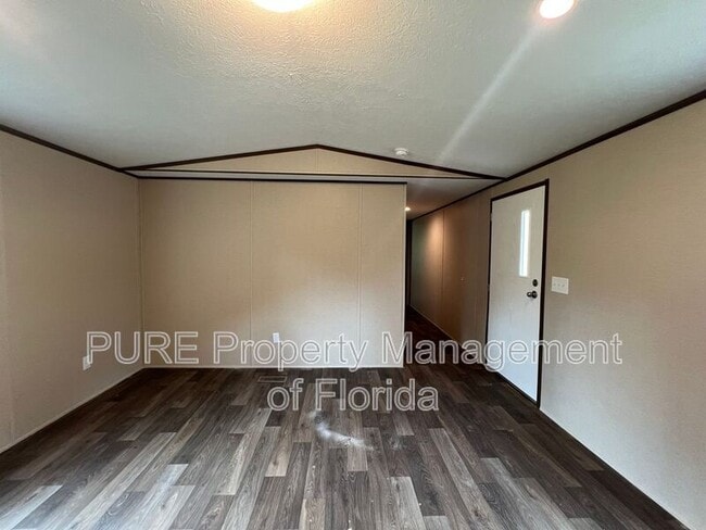 Building Photo - 16364 SE 57th St
