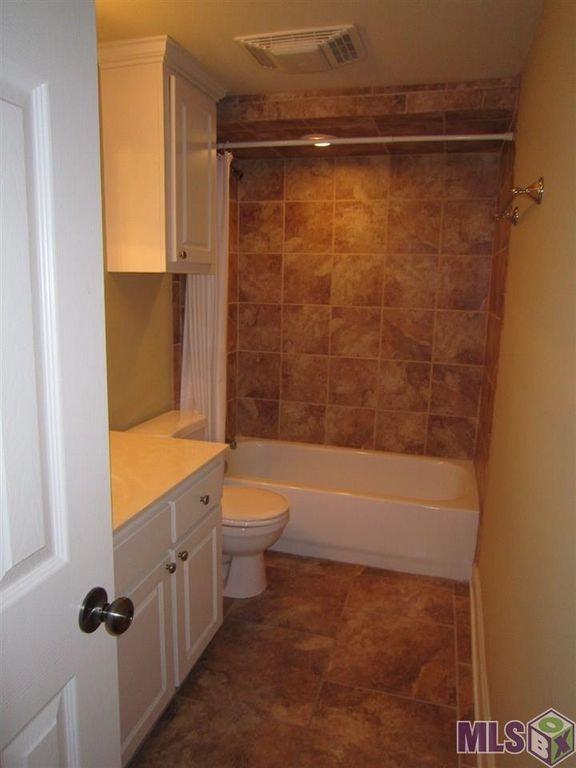Building Photo - 1290 Park Boulevard # 131