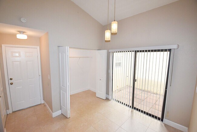 Building Photo - 1905 NW 9th St