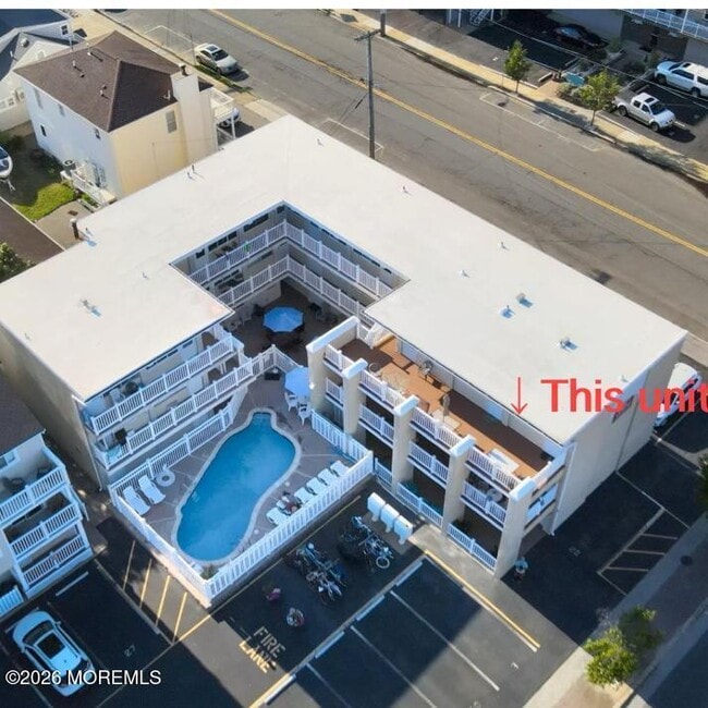 Building Photo - 1515 Boulevard