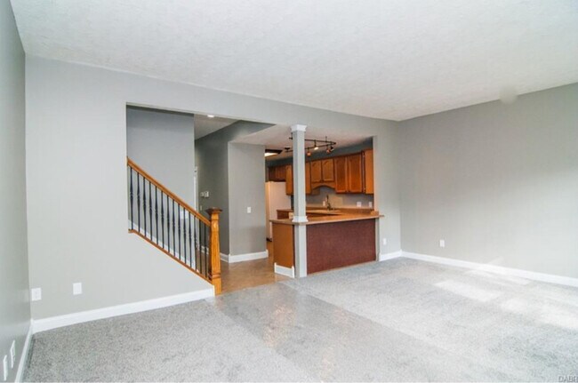 Building Photo - 342 Park Dr