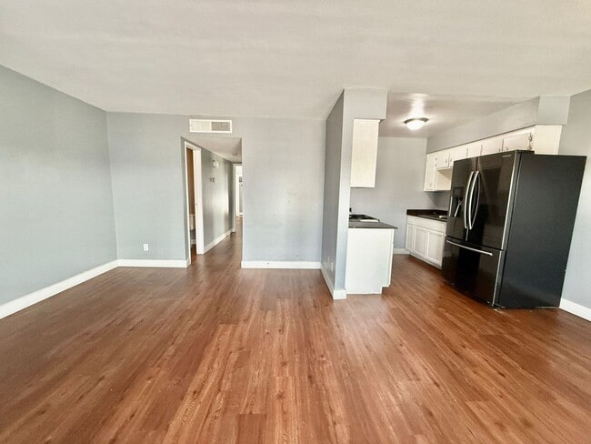 Building Photo - 1458 Silver Mesa Cir