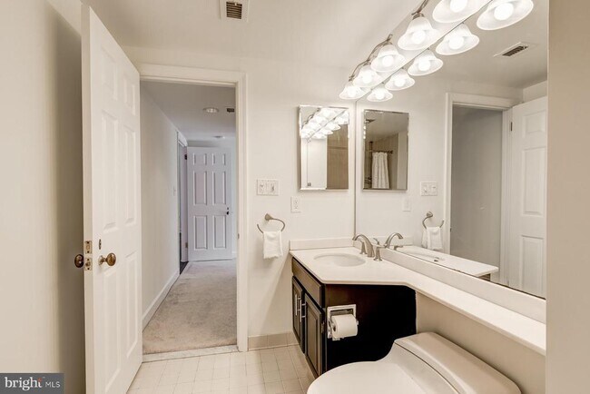 Building Photo - 1080 Wisconsin Ave NW