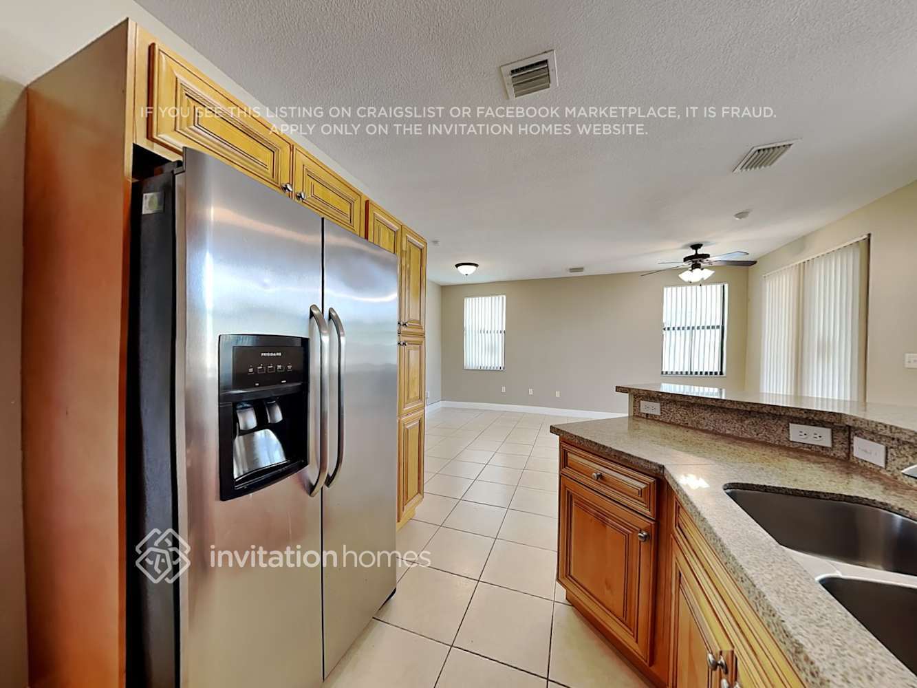 Building Photo - 3830 SW 69th Ave