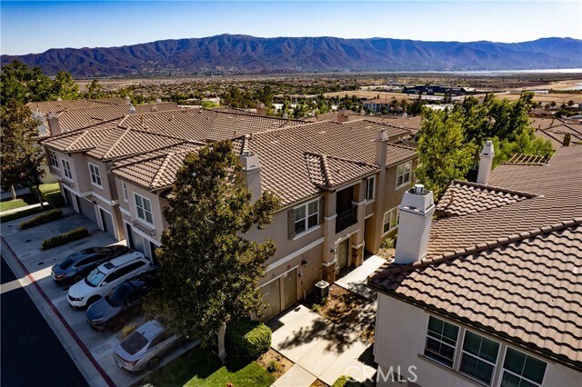 Building Photo - 15651 Vista Way