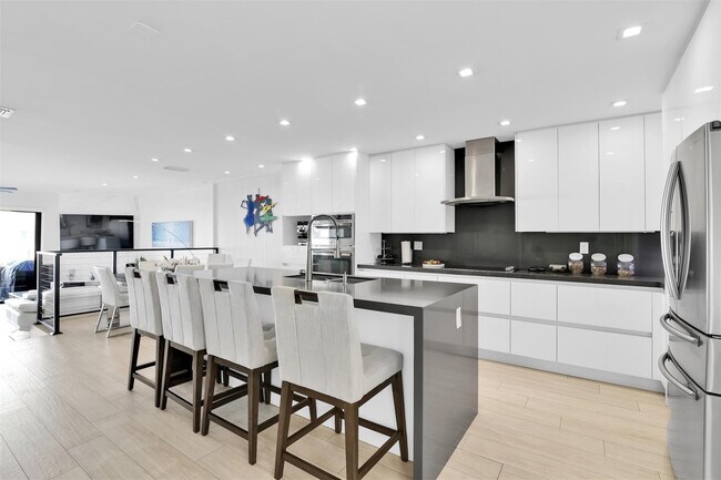 Building Photo - 1035 Boca Cove Ln