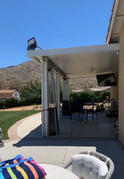 Building Photo - 1002 Calderon Wy