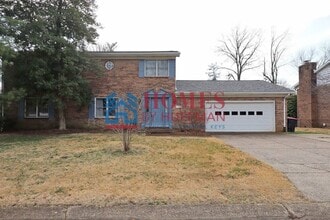 Building Photo - 4 Bedroom | 3 Bath | Newburgh by Gateway