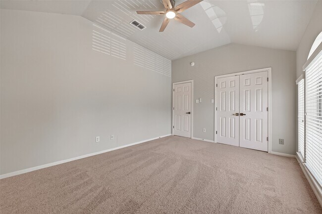 Building Photo - 1522 Brook Grove Dr