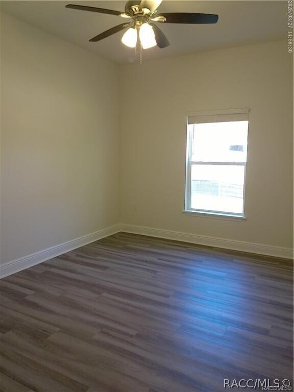 Building Photo - 7202 Everest Ave