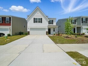 Building Photo - 13300 Hampton Bay Ln