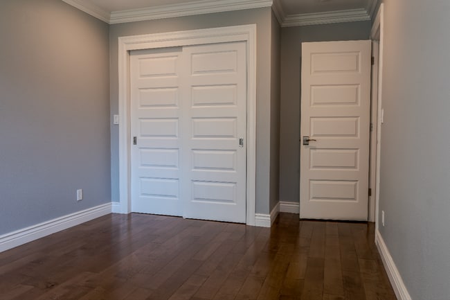 Building Photo - Beautifully remodeled, Los Altos Schools, ...