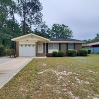 Building Photo - Modern Comforts and Serene Living: Your Ideal Rental Home in Valdosta, Georgia