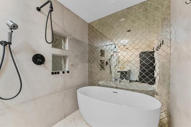 Building Photo - 11238 Webb Chapel Ct