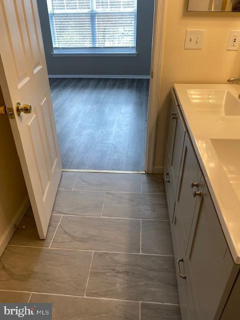 Building Photo - 14100 Farnsworth Ln