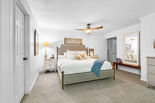 Building Photo - 7093 S Section Line Rd