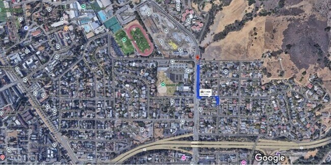 Building Photo - VERY CLOSE TO CAMPUS!! PRIME LOCATION!!! B...