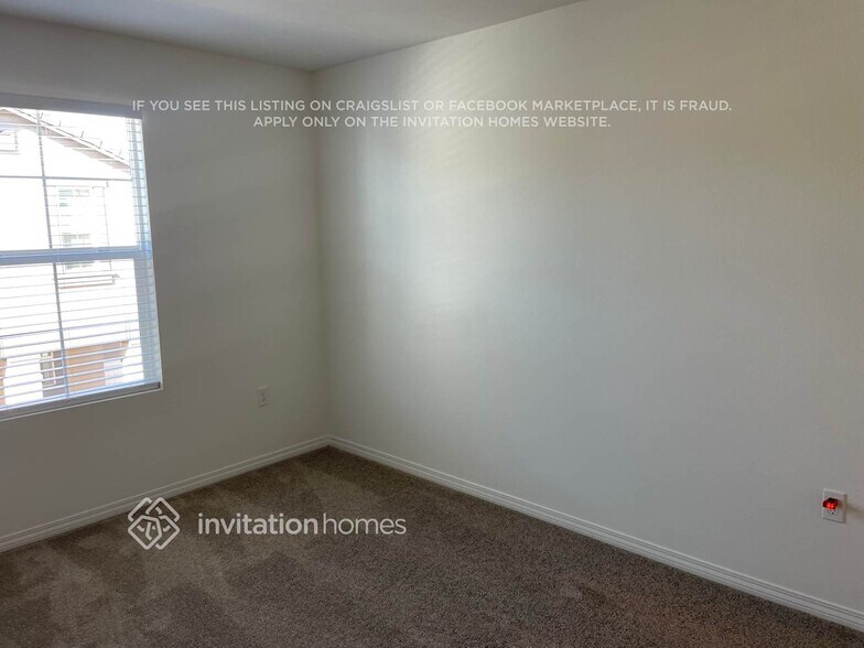 Building Photo - 2451 Gunner Ridge Way