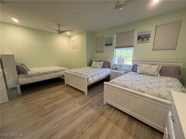 Building Photo - 6809 Ascot Dr