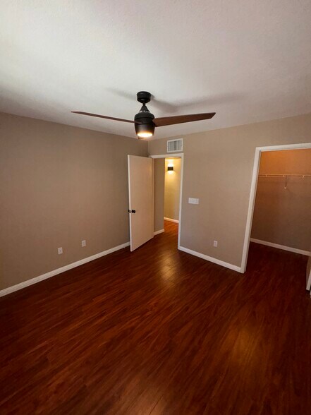Building Photo - 1901 Desert Falls Ct