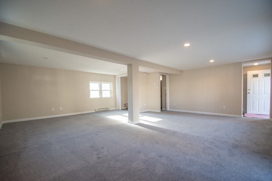 Open concept ground level - 404 E Barnard St