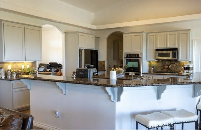 Building Photo - 7438 Woodcliff St