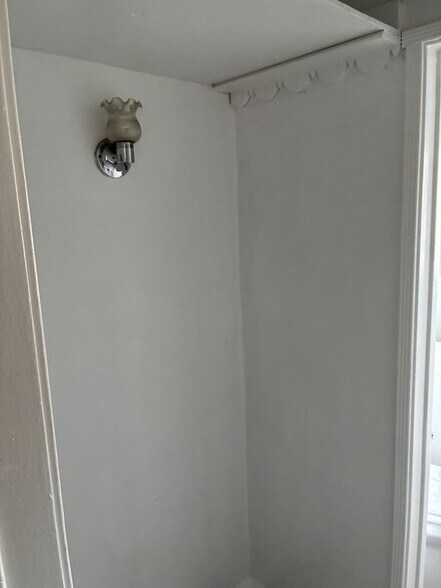 Building Photo - 4820 W Slauson Ave