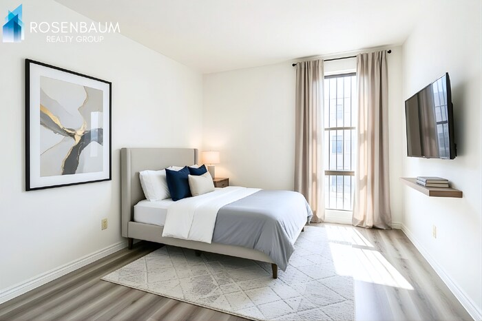 Building Photo - 770 N Dodge Blvd