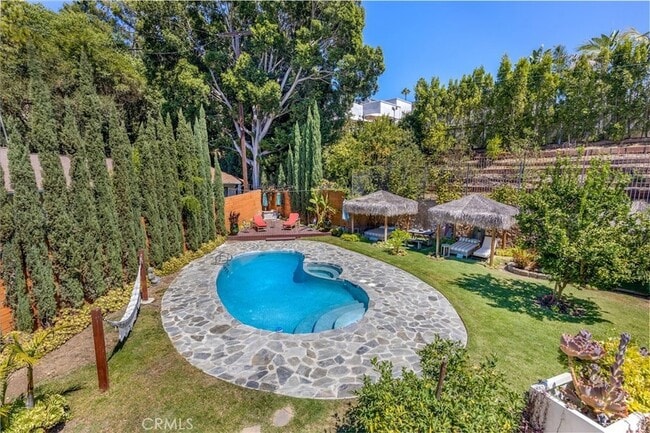 Building Photo - 3092 Laurel Canyon Blvd