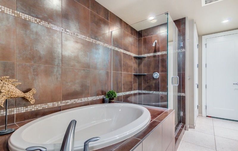 Building Photo - 140 E Rio Salado Pkwy