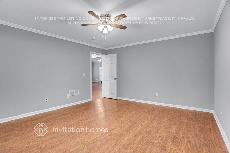 Building Photo - 4201 Keheley Lake Dr