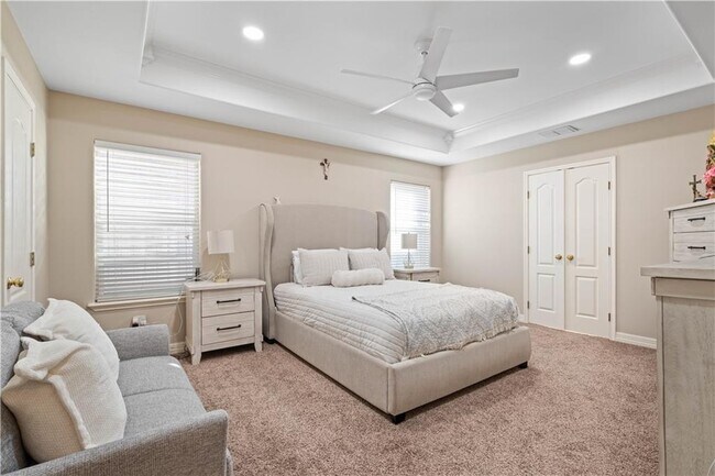 Building Photo - 2601 Wool Dr