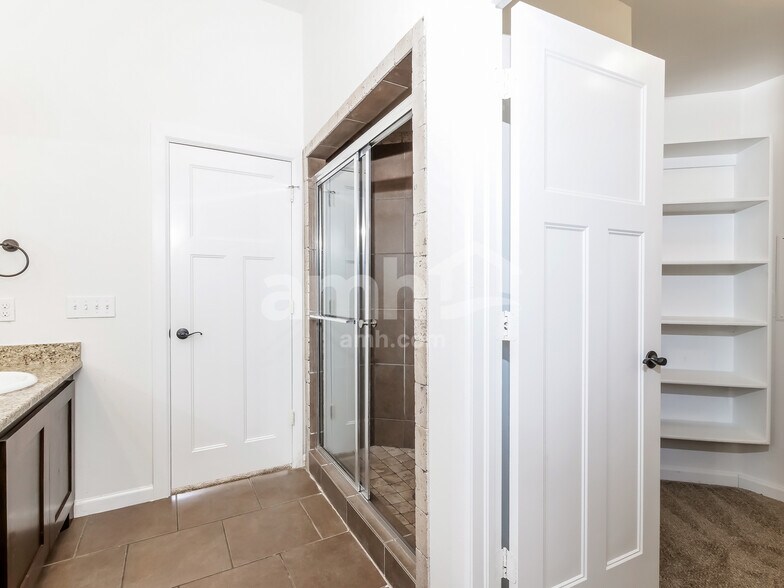 Building Photo - 11220 NW 102nd St