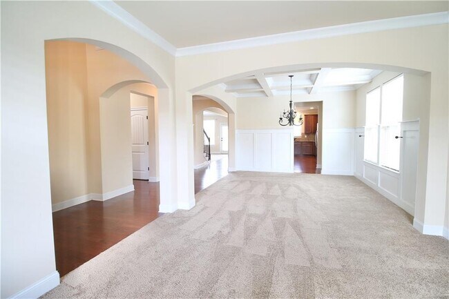 Building Photo - 1143 Park Hollow Ln NE