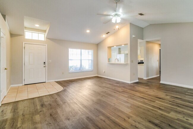 Building Photo - 3352 Bluestone Ave