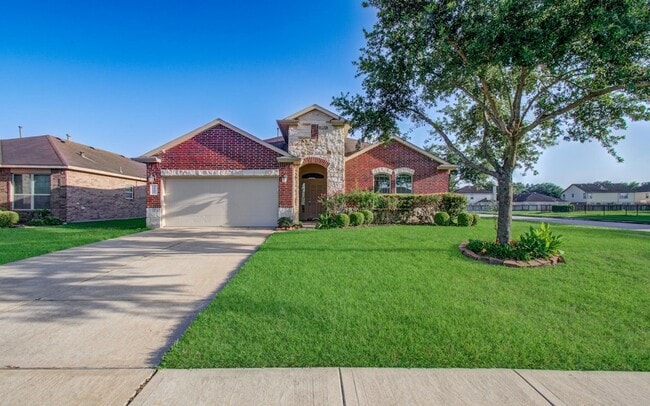 Building Photo - 3243 Aegean Dr