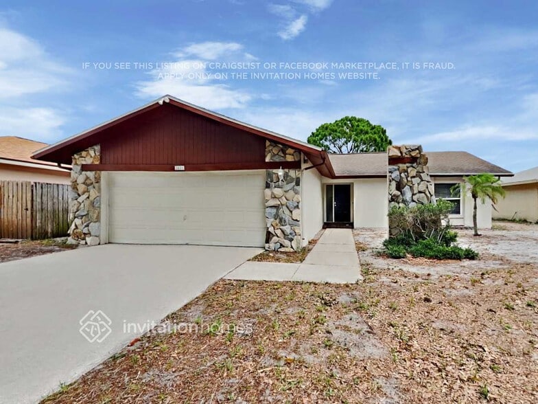 Primary Photo - 2625 Orangewood Ct