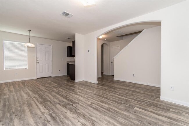 Building Photo - 672 Fallow Ln