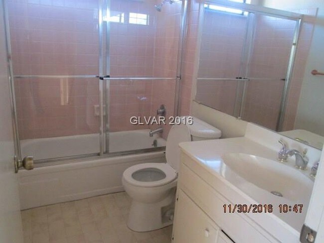 Building Photo - 6352 Sandpiper Way