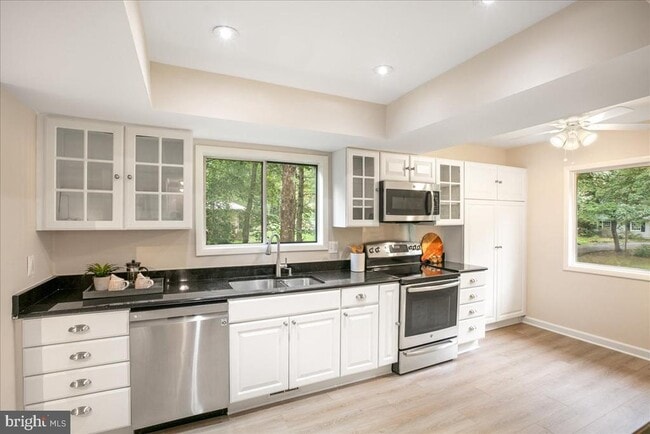 Building Photo - 4302 Wakefield Dr