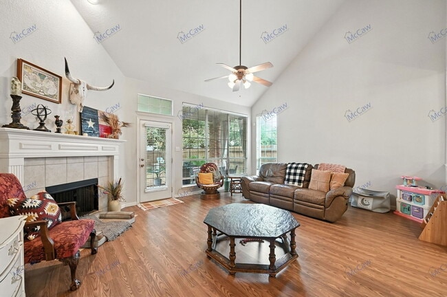 Building Photo - 7912 Adobe Dr
