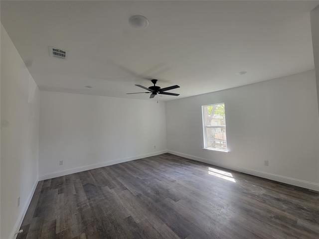Building Photo - 3024 N Crump St