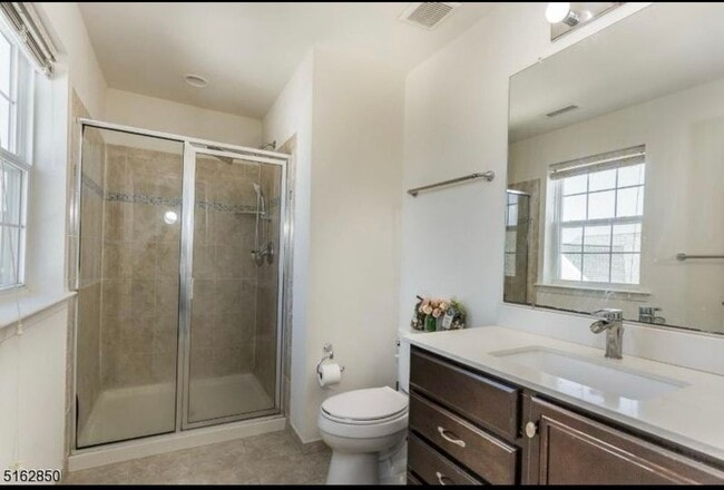Building Photo - 160 Sowers Dr