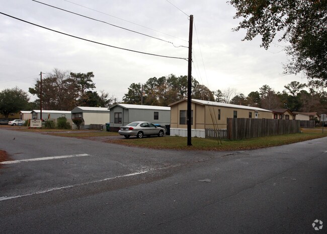 Primary Photo - Magnolia Home Park