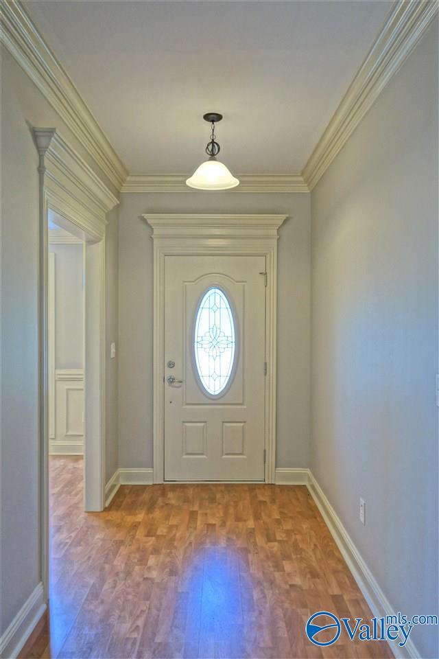 Building Photo - 16992 Woodhaven Dr