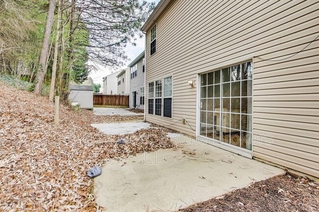 Building Photo - 1645 Heyford Cir NW