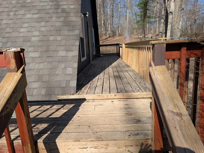 Building Photo - 306 S Olive Church Rd