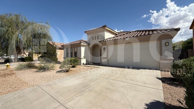 Building Photo - 45513 W Starlight Dr