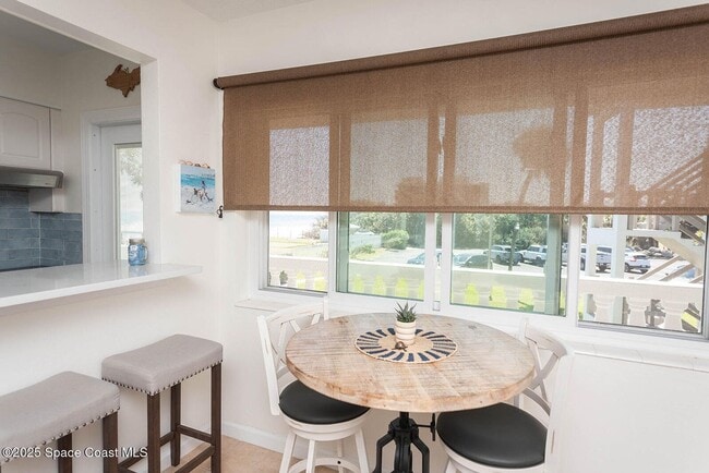 Building Photo - Furnished and Available April 6th 2026